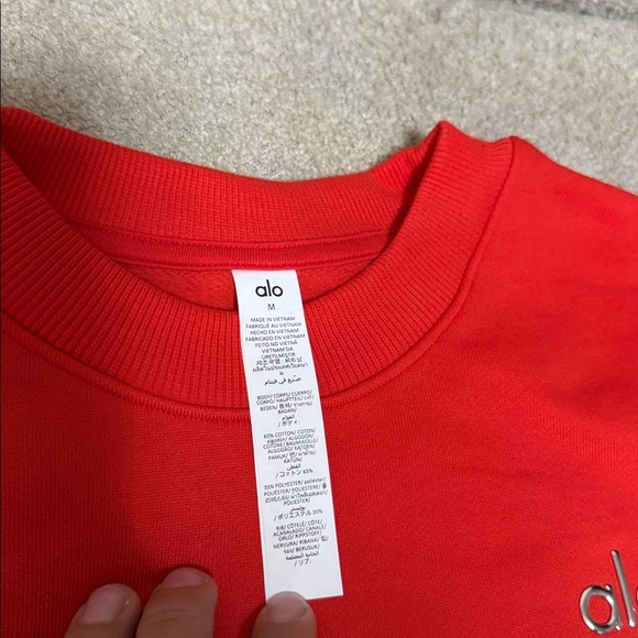 ALO Yoga cropped accolade crewneck bright Red - Picture 8 of 8